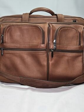 Vintage Avenues Colombian Saddle Leather Messenger Briefcase Business Travel Bag
